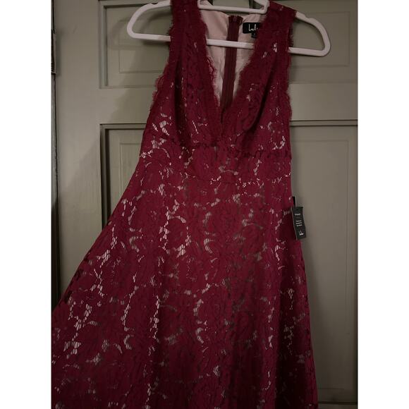 Kiss Kiss Burgundy Lace Sleeveless Midi Dress S Classy Holiday Event Cocktail - Picture 12 of 13